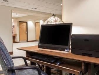 Baymont Inn & Suites By Wyndham Anchorage Airport Екстериор снимка